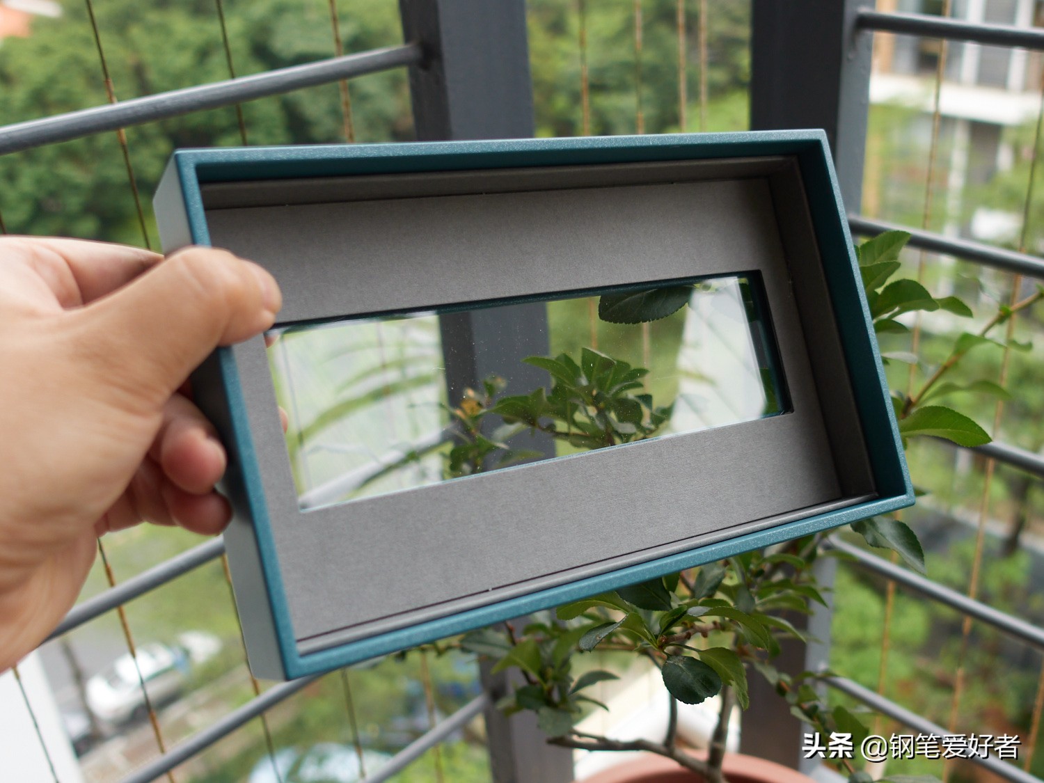 绿智人钢笔限量几支,维斯康蒂钢笔智人系列对比