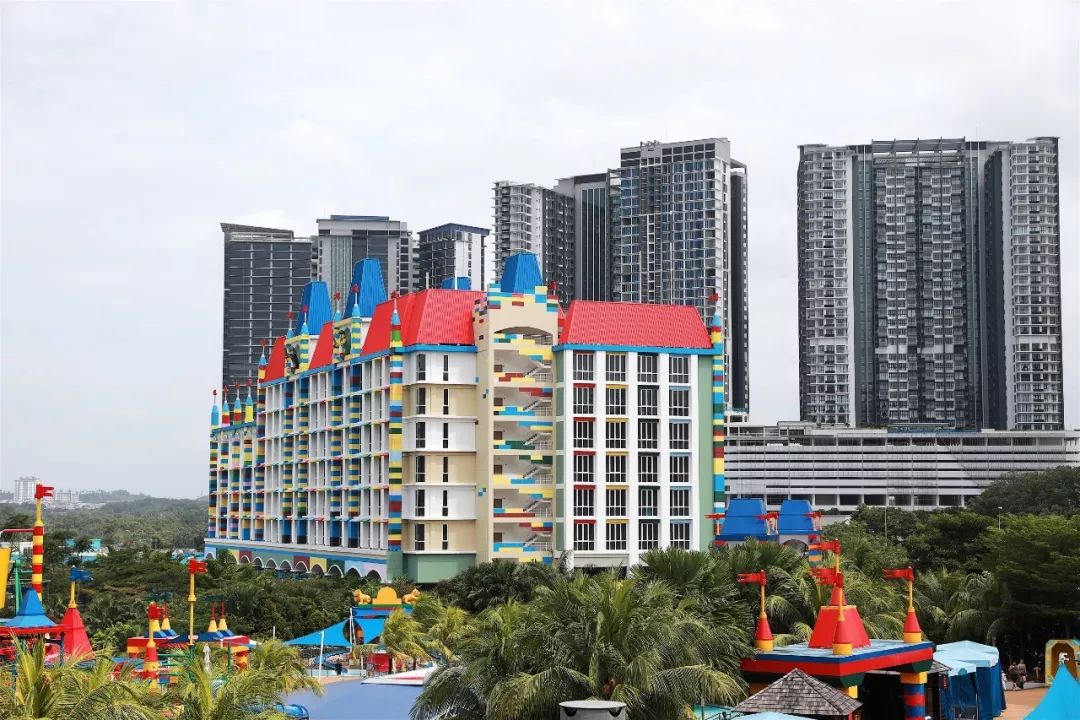 住入乐高世界中，是什么样的体验？梦幻得让你不相信