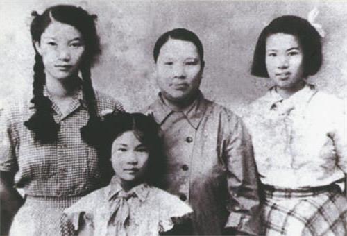 她是毛岸英与毛岸青共同的岳母,享年100岁,两任丈夫皆著名烈士