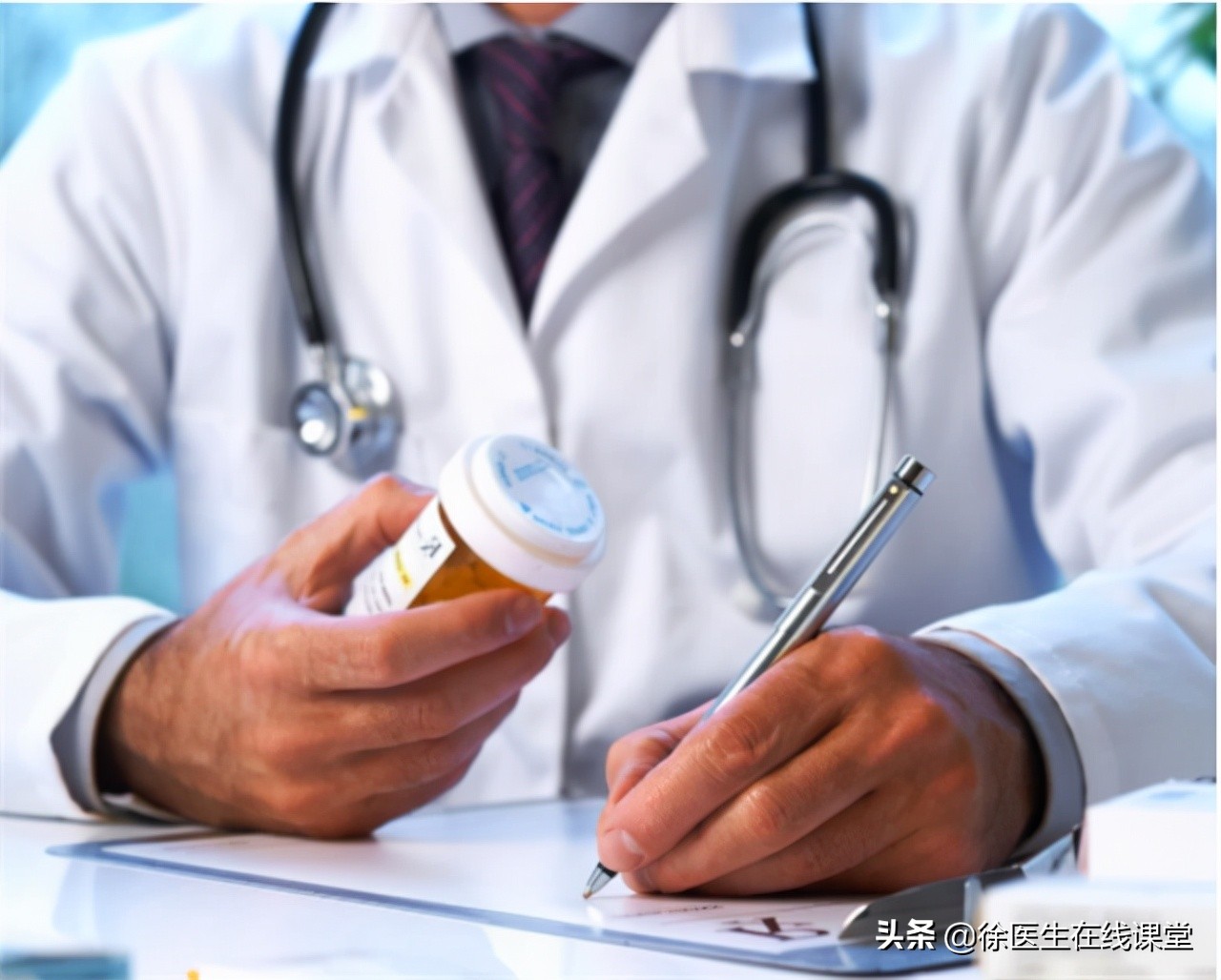 降脂药辛伐他汀和匹伐他汀区别,阿托伐他汀和瑞舒伐他汀降脂比较