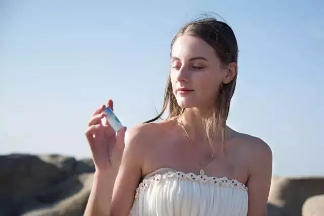 coconutoil椰子油洗头,coconutoil使用方法