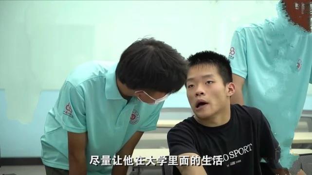 19岁脑瘫男孩高考超本科108分,脑瘫超一本分数