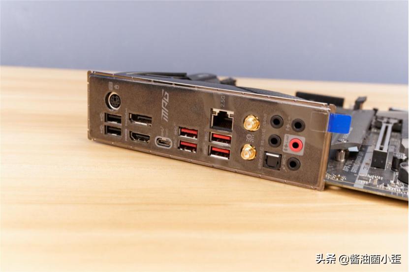 影驰rtx3090金属大师尺寸,影驰20周年纪念版rtx4090显卡开箱