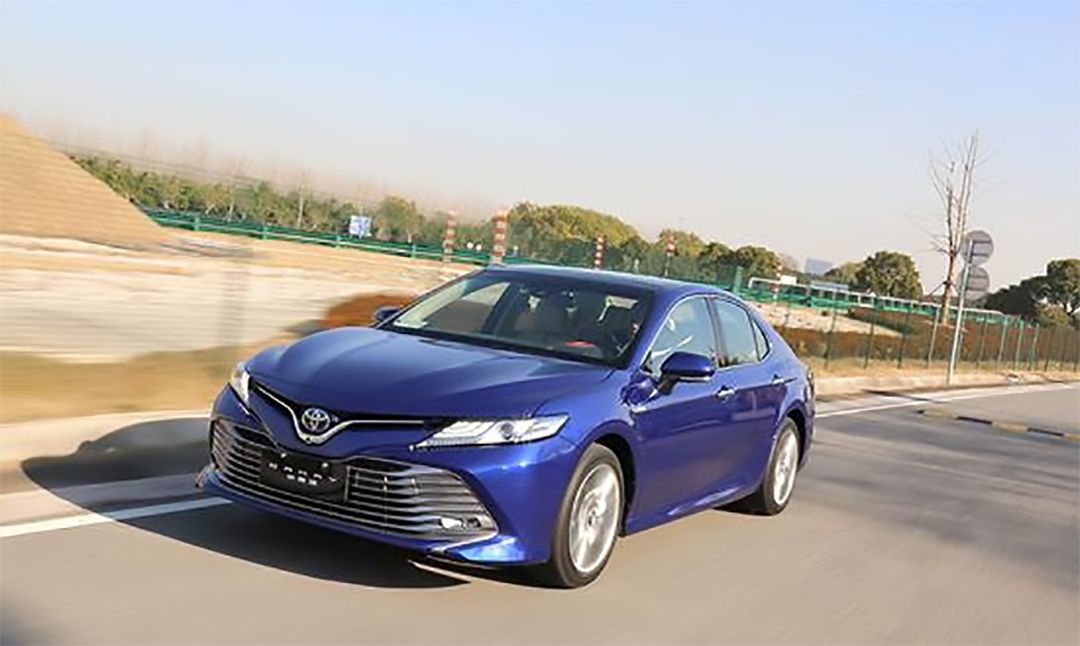 雅阁凯美瑞inspire混动对比视频,混动凯美瑞和混动雅阁怎么选