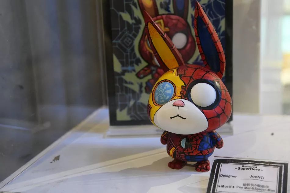 潮流玩具单品,适合年轻人盘的玩具