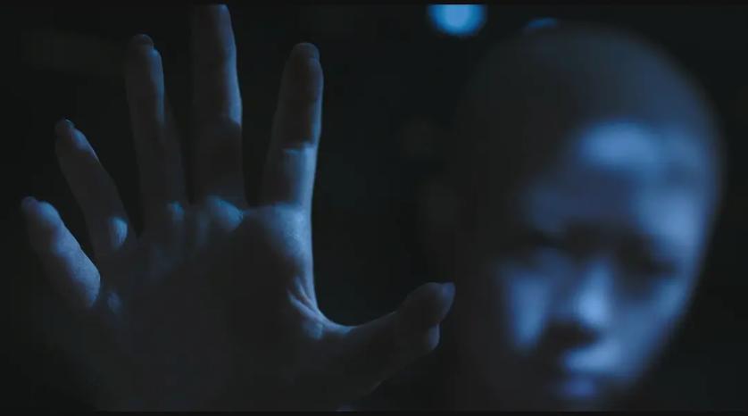 韩国版《双瞳》，六指神僧把妙龄少女当祭坛，韩国*教邪**有多么恐怖