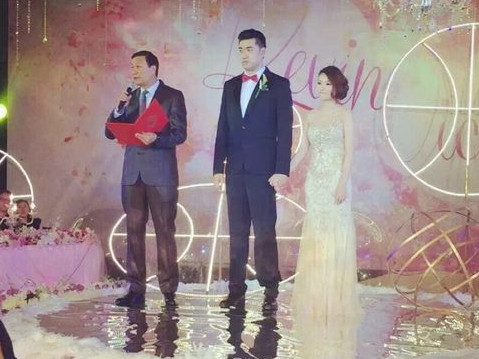 拉塞尔称他中国版弗老大,CBA最年轻扣篮王,因伤退役如今做解说