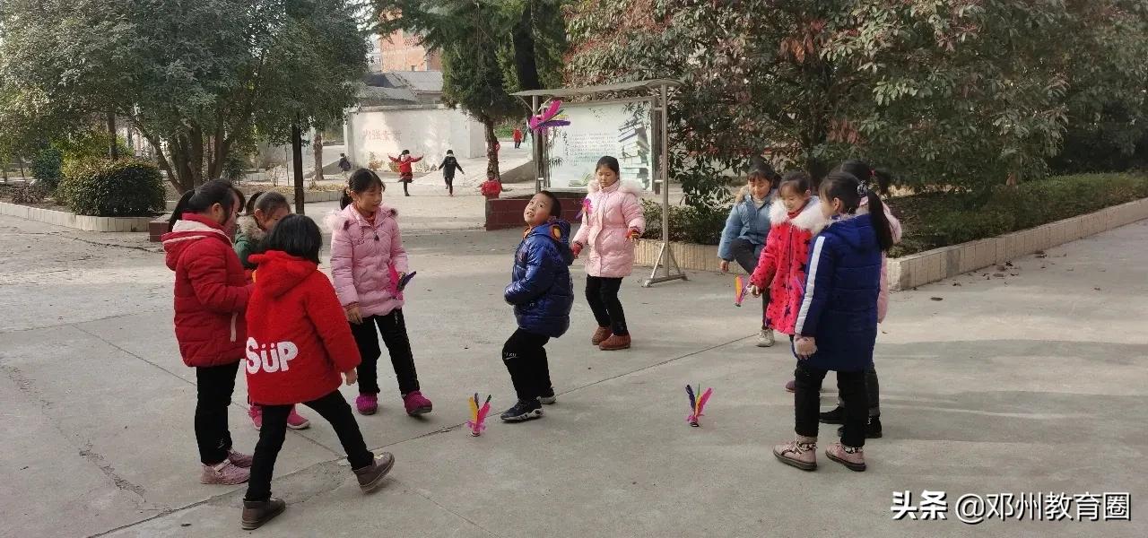 爱心人士为小学捐赠操场,爱心人士为小学捐赠操场感谢词