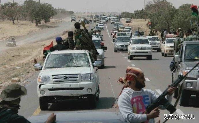 国产最大的皮卡车高2米,国产全尺寸大型皮卡七座