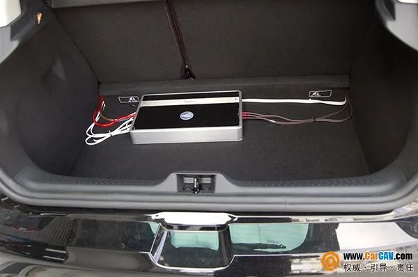 玩儿的就是姿态,玩的就是姿态低趴