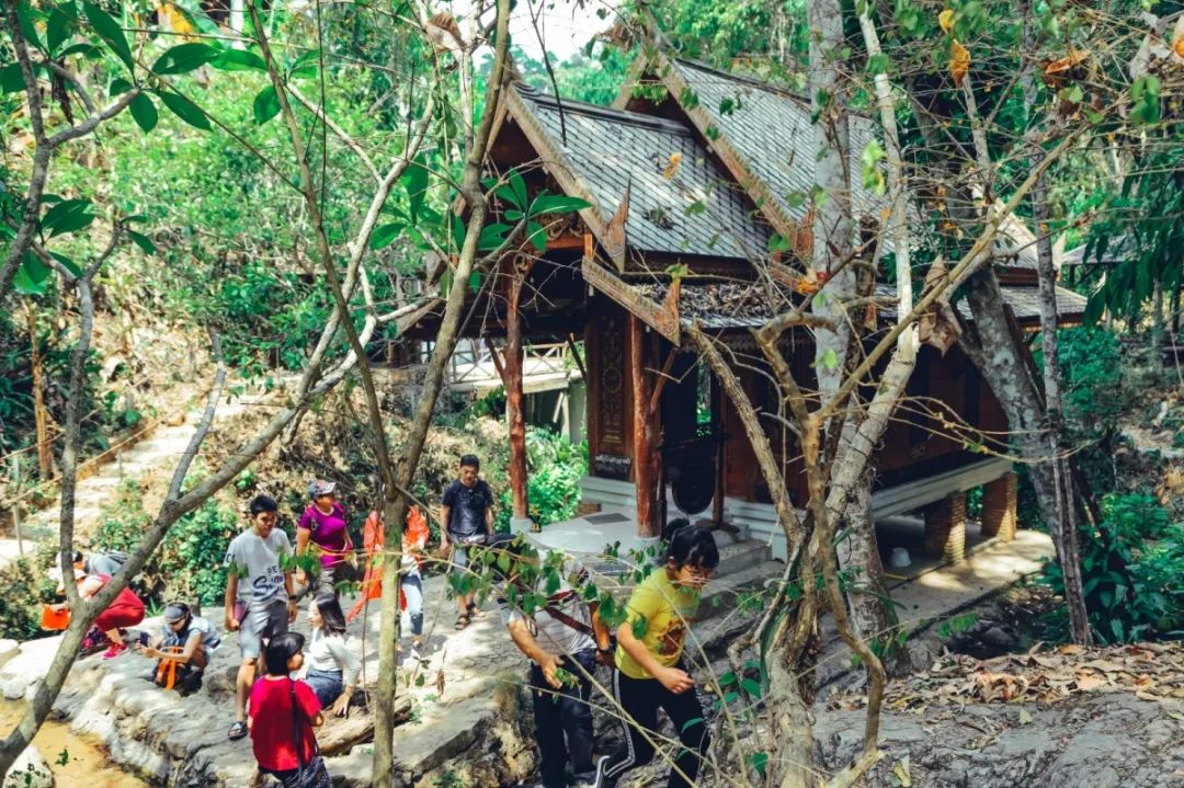 成都户外：当生活一塌糊涂的时候，就去清迈找回最初的自己吧