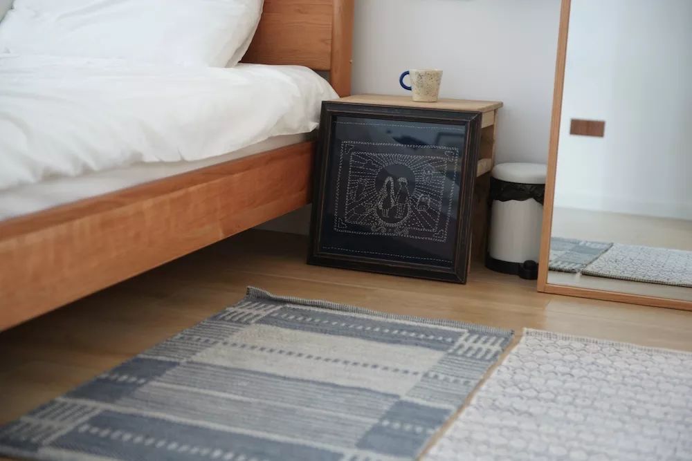 用水泥砌橱柜,用粘土做迷你橱柜