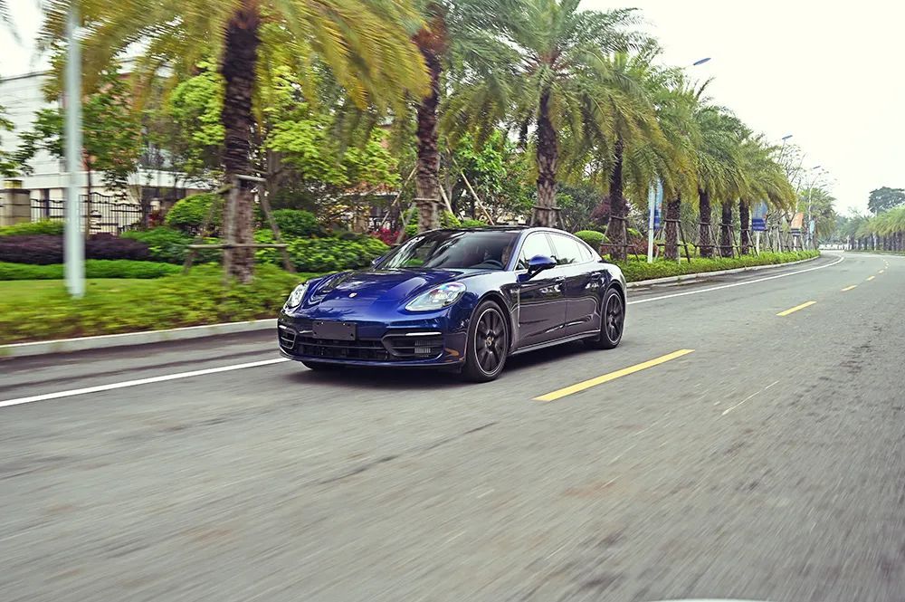 试新款保时捷panamera,全新保时捷panamera第一视角