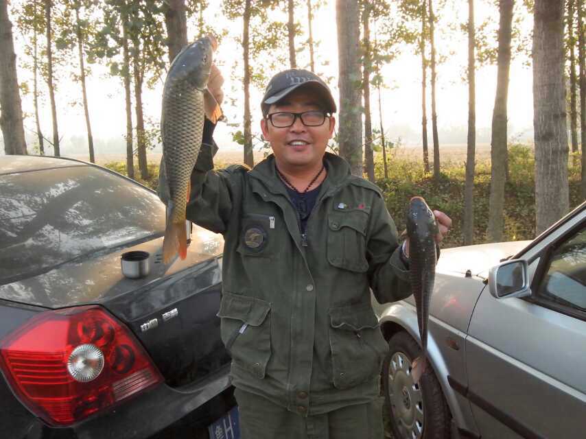 钓鱼遇到的奇葩趣事,钓鱼生涯中遇到的事