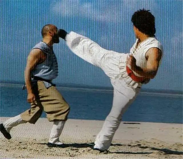 回忆经典动作片名场面,几代人童年记忆的经典武打动作片