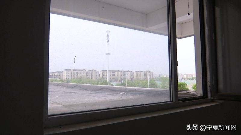 固原一女士在银川买房，和合同平面图不一样，开发商表示：不承担责任