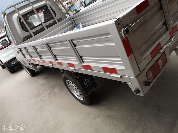 长安新豹t3微卡好还是五菱微卡好,长安新豹t3微卡是什么品牌发动机