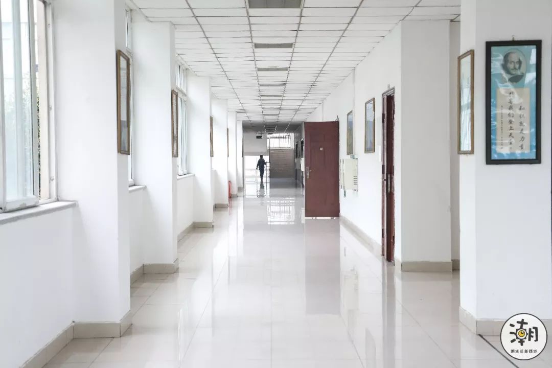 閿﹀煄鐨囧璐垫棌瀛﹂櫌,鎴愰兘閿﹀煄璐垫棌瀛﹂櫌