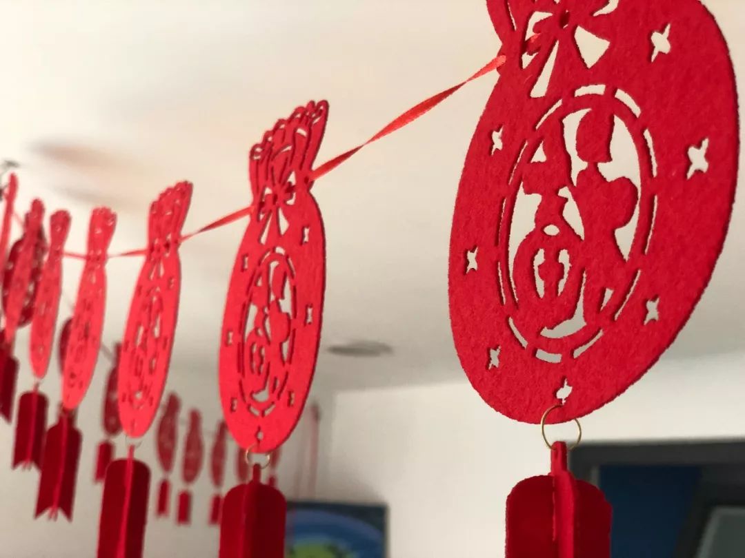 新年就是这个“味”！请看淘乐思里的红红与火火