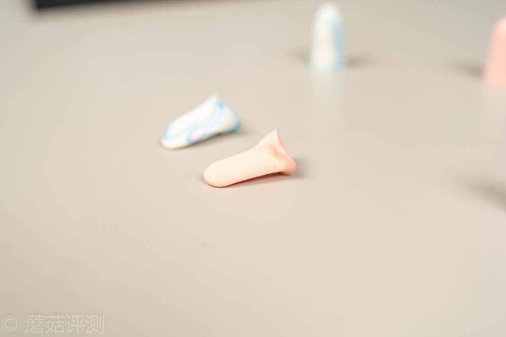 最好的降噪耳塞推荐,体验感最好的头戴降噪耳机