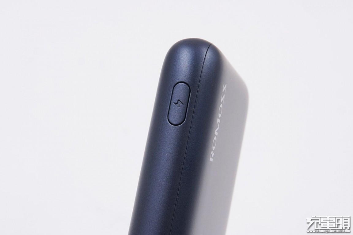 romoss罗马仕20000毫安拆解,罗马仕romoss移动电源