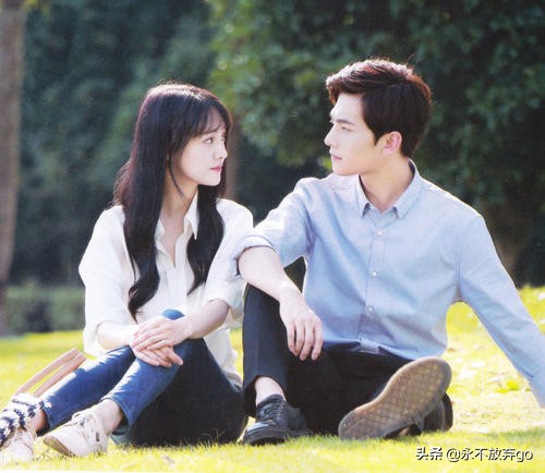 校花女友的故事,我的校花女友小说