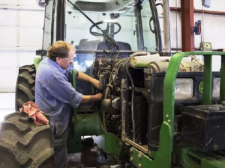 拖拉机断腰器做法,迪尔拖拉机断腰