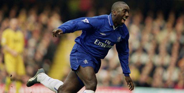 大腿极其强壮的十大足球运动员,足球运动员强壮大腿