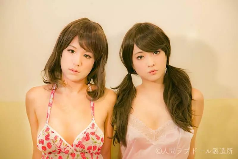 日本宅男开了一家“*气娃充**娃”照相馆，美女们争先恐后变成娃娃！