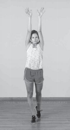 跑步时哪些正确的跑姿和呼吸技巧,简单有效跑前热身和跑后拉伸