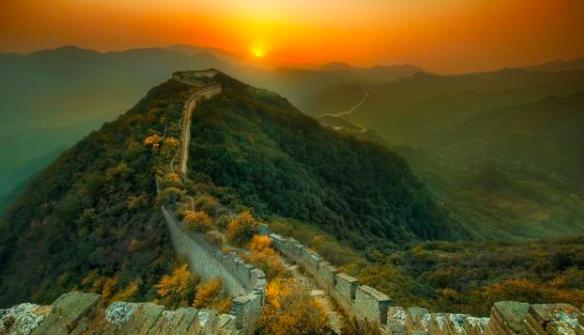 中国长城为何能屹立不倒冷知识,长城为什么千年不倒的图片和视频