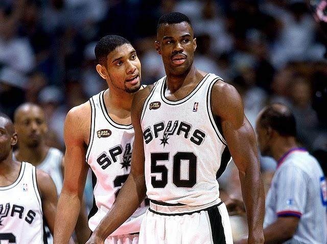 nba历史各个领域最强的球员邓肯,邓肯和乔丹最后一战视频