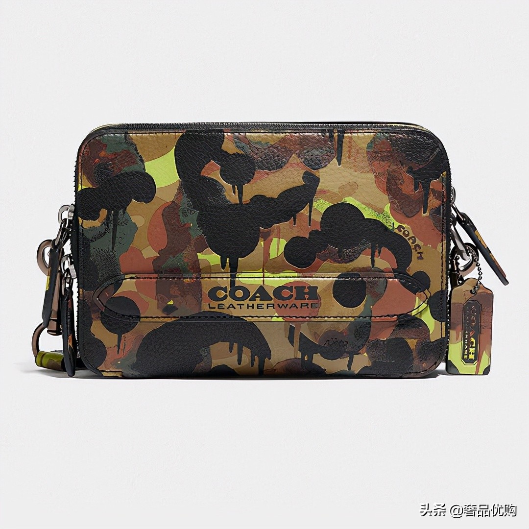 coach迷彩外套,coach最新早秋款卫衣