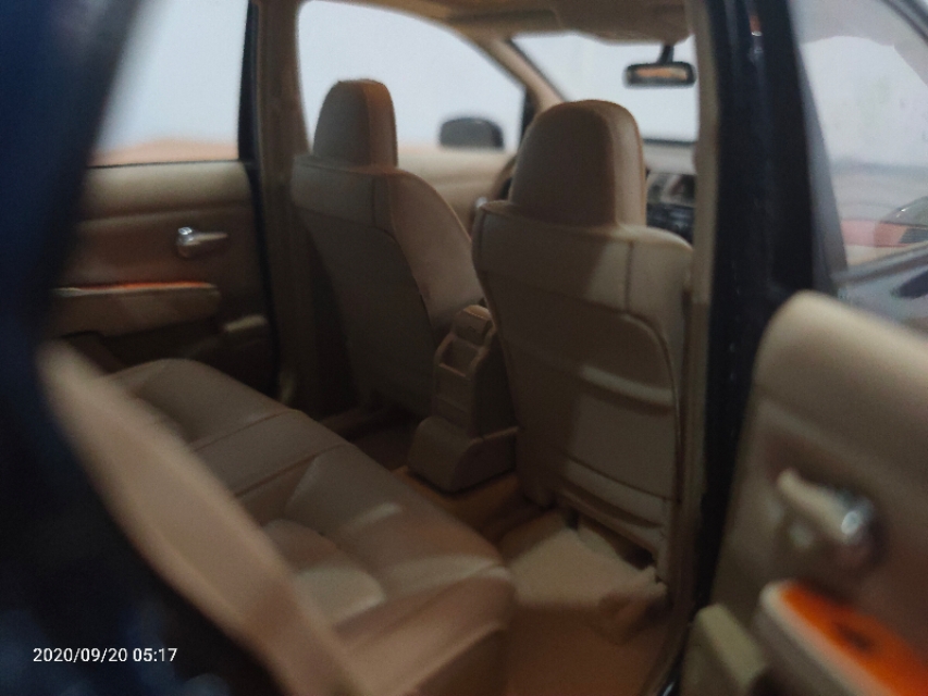 日产骐达老款汽车模型,14岁的暖男