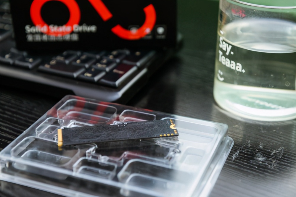 老电脑卡顿严重加固态硬盘可以吗,固态硬盘不重装系统电脑能快吗