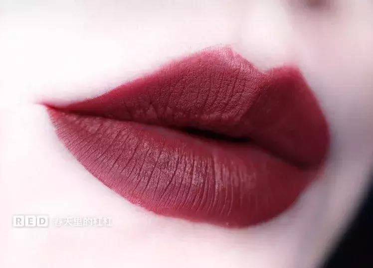 大牌口红必买色红棕色,红棕色口红断货王