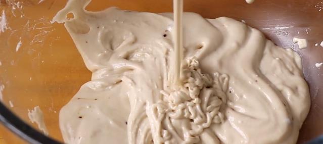 威化饼干的详细的做法,威化饼干制作视频教程