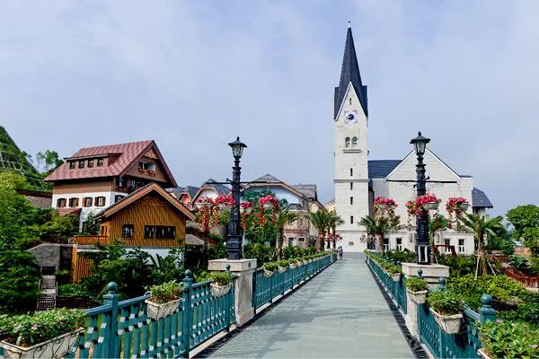 吓尿玻璃桥视频,深圳最新玻璃桥