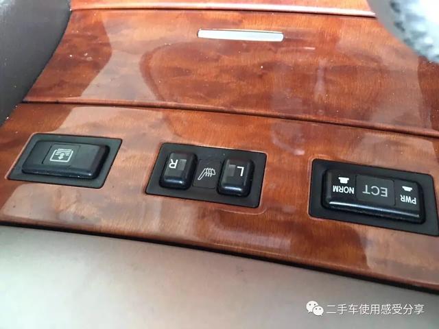 买二手凯美瑞几年车龄的车最好,老款凯美瑞还值不值得入手