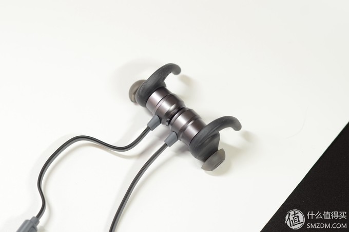 jblt280bt蓝牙耳机测评,jblt280bt蓝牙耳机音质怎么样