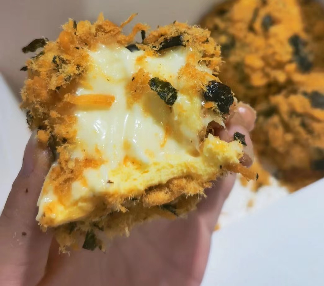 鲍师傅肉松小贝哪款最好吃 (鲍师傅原味肉松小贝是什么味道的)