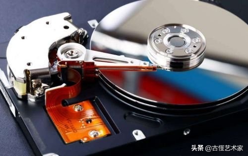 电脑硬盘老是咯噔咯噔响是要坏吗,电脑机械硬盘坏了会出现什么情况