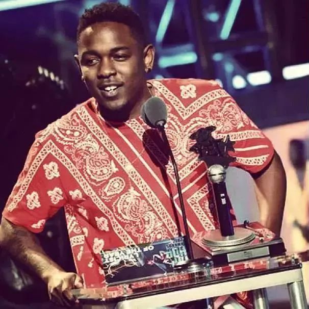 我花三千元买了自行车英语,fake版aj