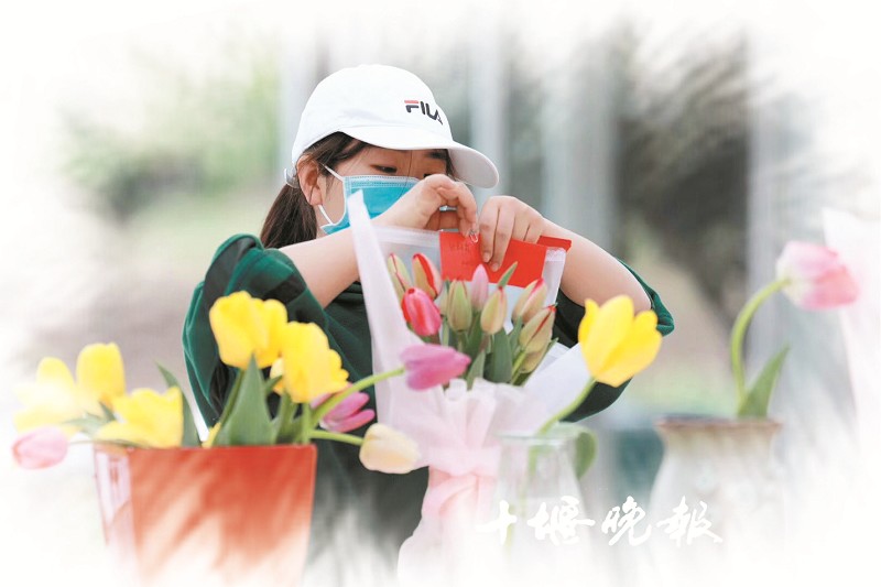 十堰文旅行业防疫复工两不误“云赏景”带你网上赏美景