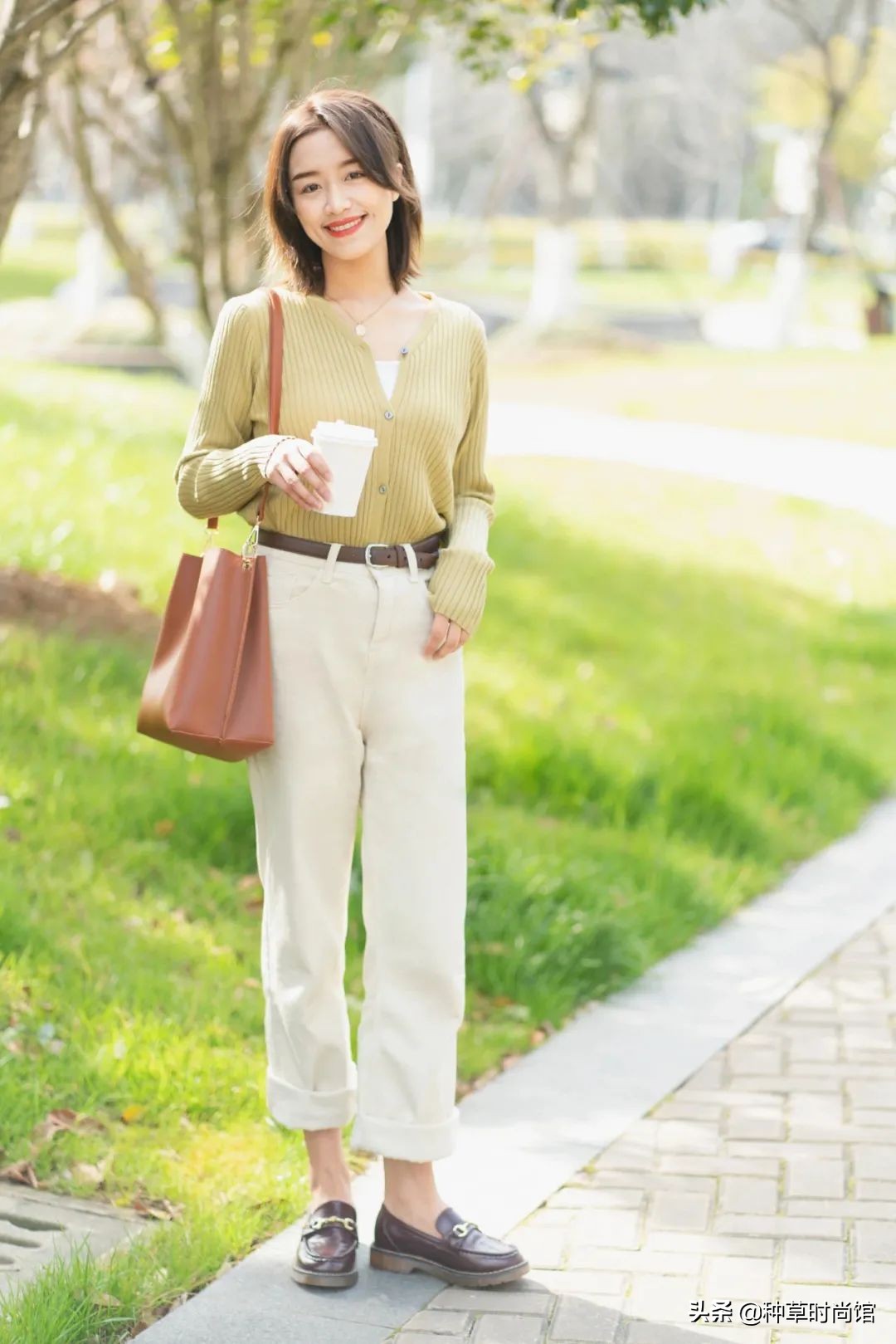 你是什么身材就选什么样的连衣裙,你是什么身材应该怎么穿搭