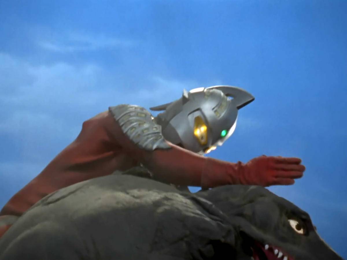 模玩机设:以弹之名守望地球地球的赤红巨人SHF赛文