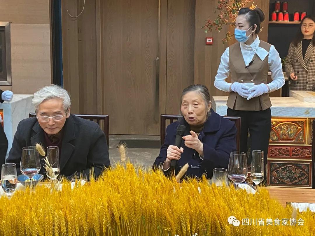 鍗楀爞宸濊彍鍘嗗彶,鍥涘窛鍗楀爞宸濊彍