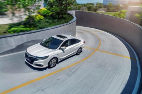 试驾凌派,试驾凌派双擎