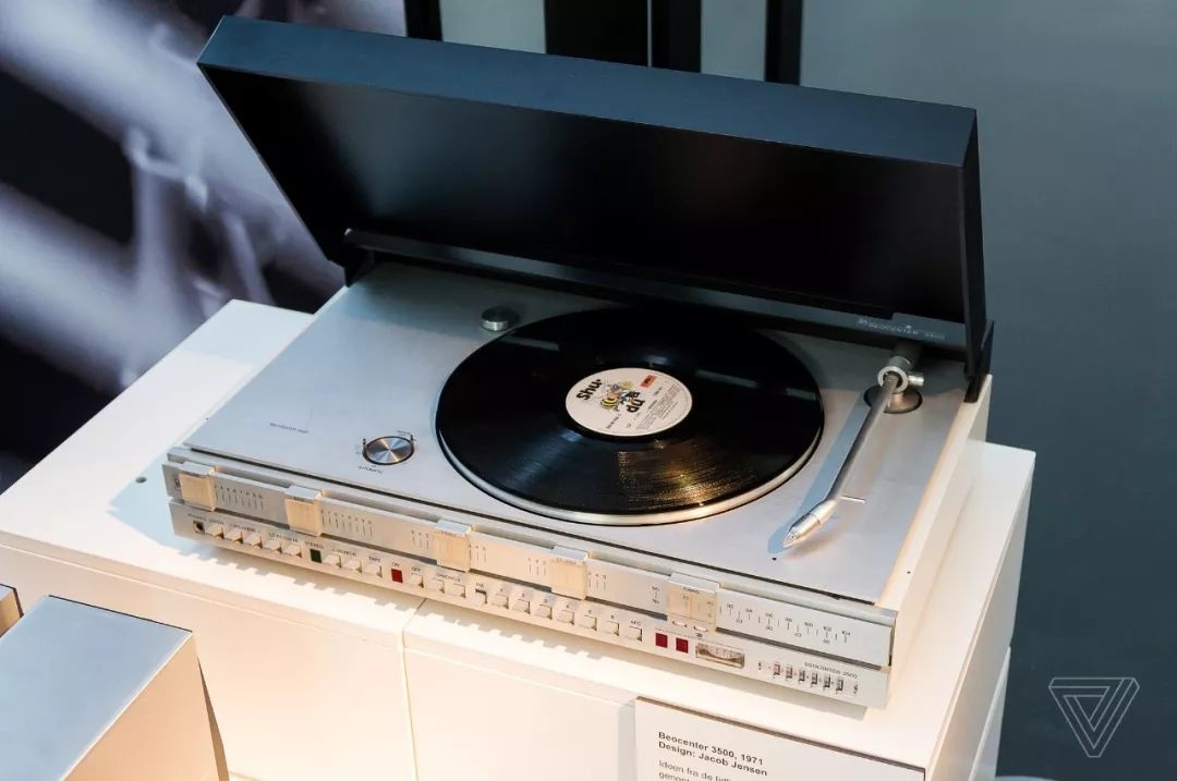 乔布斯用什么产品,乔布斯谈买苹果