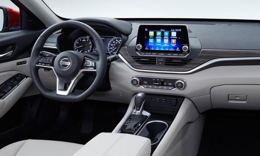 日产天籁车主口碑,日产天籁2.0自吸车主使用感受